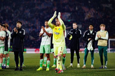 Kasper Schmeichel, Bologna FC ile Celtic FC (Maciej Rogowski / Ball Raw Images) arasındaki UEFA Avrupa Ligi faz maçında görüldü.)