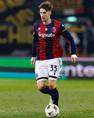Juan Miranda, Bologna FC ve Celtic FC (Maciej Rogowski / Ball Raw Images) arasında oynanan UEFA Avrupa Ligi faz maçında görüldü.)