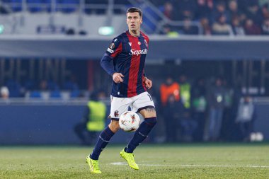 Nicolo Casale, Bologna FC ile Celtic FC (Maciej Rogowski / Ball Raw Images) arasındaki UEFA Avrupa Ligi faz maçında görüldü.)