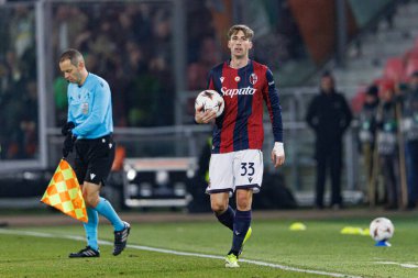 Juan Miranda, Bologna FC ve Celtic FC (Maciej Rogowski / Ball Raw Images) arasında oynanan UEFA Avrupa Ligi faz maçında görüldü.)