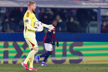 Kasper Schmeichel, Bologna FC ile Celtic FC (Maciej Rogowski / Ball Raw Images) arasındaki UEFA Avrupa Ligi faz maçında görüldü.)