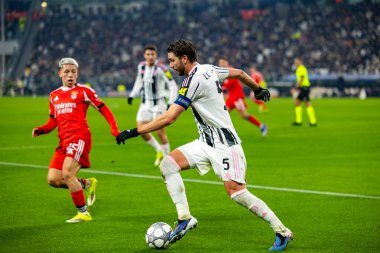 Manuel Locatelli, Juventus FC ve SL Benfica (Maciej Rogowski / Ball Raw Images) arasındaki Şampiyonlar Ligi faz maçında görüldü.)