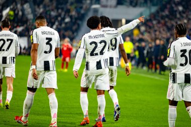 Weston McKennie, Juventus FC ve SL Benfica (Maciej Rogowski / Ball Raw Images) arasındaki Şampiyonlar Ligi faz maçını kutluyor)
