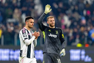 Michele Di Gregorio, Juventus FC ve SL Benfica (Maciej Rogowski / Ball Raw Images) arasındaki Şampiyonlar Ligi faz maçında görüldü.)