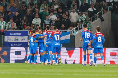 Atletico oyuncuları Real Betis Balompie ve Atletico de Madrid (Maciej Rogowski / Ball Raw Images) takımları arasında oynanan Copa Del Rey çeyrek final maçında gol üstüne gol atarken görüldü.)