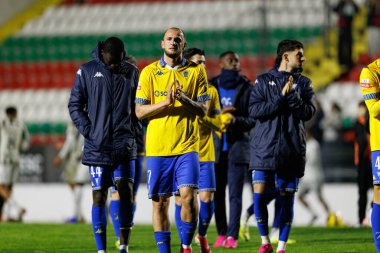 Nodar Lominadze, Liga Portekiz maçı sırasında Estrela Amadora ve GD Estoril praia takımları arasında Estadio Jose Gomes 'de (Maciej Rogowski / Ball Raw Images)