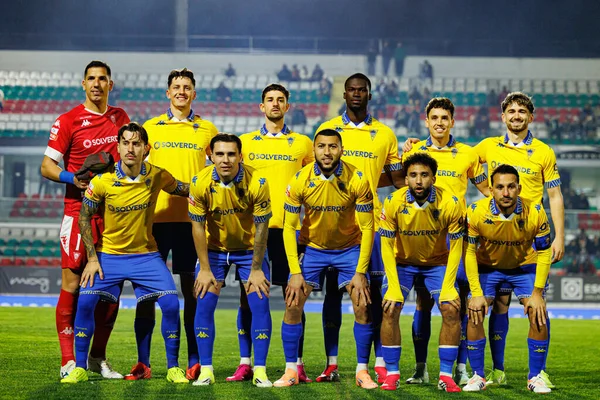 Estoril 'in takım fotoğrafı Liga Portekiz maçı sırasında Estrela Amadora ve GD Estoril praia takımları arasında Estadio Jose Gomes (Maciej Rogowski / Ball Raw Images)