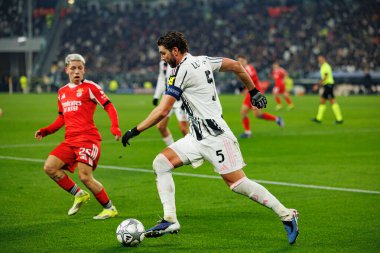 Manuel Locatelli, Juventus FC ve SL Benfica (Maciej Rogowski / Ball Raw Images) arasındaki Şampiyonlar Ligi faz maçında görüldü.)