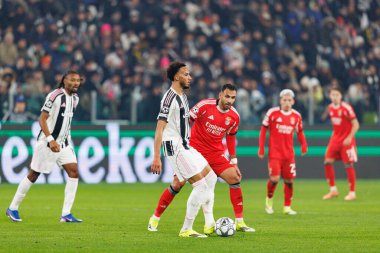 Lloyd Kelly, Juventus FC ve SL Benfica (Maciej Rogowski / Ball Raw Images) arasındaki Şampiyonlar Ligi faz maçında görüldü)