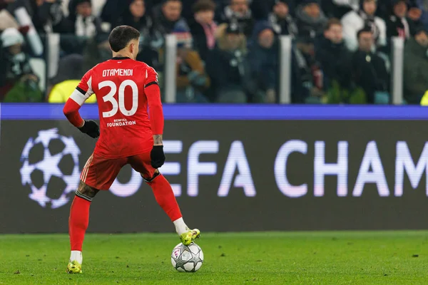 Nicolas Otamendi, Juventus FC ve SL Benfica (Maciej Rogowski / Ball Raw Images) arasındaki Şampiyonlar Ligi faz maçında görüldü.)