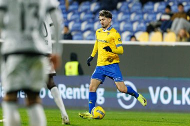 Jordan Holsgrove, Liga Portekiz maçı sırasında Estoril Praia ve Vitoria SC takımları arasında Estadio Antonio Coimbra da Mota (Maciej Rogowski / Ball Raw Images)
