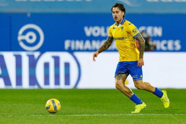 Ricard Sanchez Liga Portekiz maçı sırasında Estoril Praia ve Vitoria SC takımları arasında Estadio Antonio Coimbra da Mota 'da görüldü (Maciej Rogowski / Ball Raw Images)