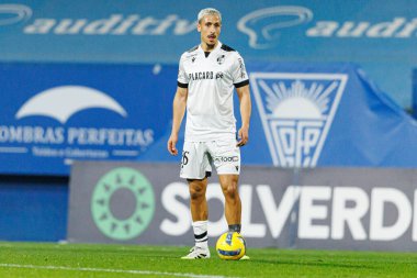 Rodrigo Abascal Liga Portekiz maçı sırasında Estoril Praia ve Vitoria SC takımları arasında Estadio Antonio Coimbra da Mota 'da görüldü (Maciej Rogowski / Ball Raw Images)