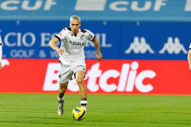 Rodrigo Abascal Liga Portekiz maçı sırasında Estoril Praia ve Vitoria SC takımları arasında Estadio Antonio Coimbra da Mota 'da görüldü (Maciej Rogowski / Ball Raw Images)