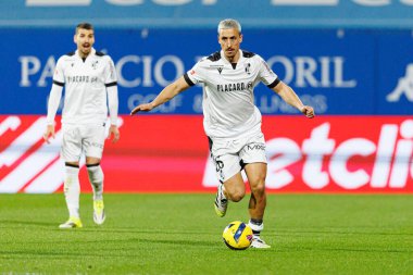 Rodrigo Abascal Liga Portekiz maçı sırasında Estoril Praia ve Vitoria SC takımları arasında Estadio Antonio Coimbra da Mota 'da görüldü (Maciej Rogowski / Ball Raw Images)