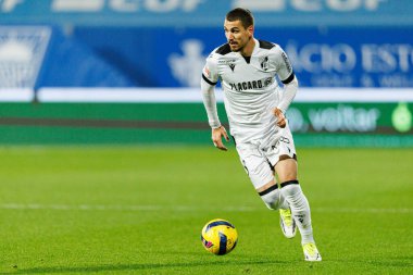 Joao Mendes, Liga Portekiz maçı sırasında Estoril Praia ve Vitoria SC takımları arasında Estadio Antonio Coimbra da Mota 'da görüldü (Maciej Rogowski / Ball Raw Images)
