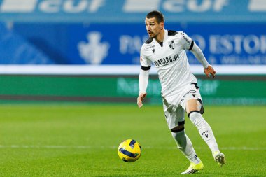 Joao Mendes, Liga Portekiz maçı sırasında Estoril Praia ve Vitoria SC takımları arasında Estadio Antonio Coimbra da Mota 'da görüldü (Maciej Rogowski / Ball Raw Images)