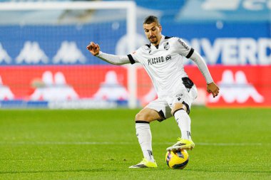Joao Mendes, Liga Portekiz maçı sırasında Estoril Praia ve Vitoria SC takımları arasında Estadio Antonio Coimbra da Mota 'da görüldü (Maciej Rogowski / Ball Raw Images)