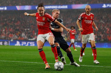 Andreas Schjelderup ve Franco Mastantuono SL Benfica ve Real Madrid CF (Maciej Rogowski / Ball Raw Images) arasındaki Şampiyonlar Ligi faz maçında)