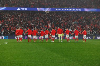 SL Benfica oyuncuları SL Benfica ve Real Madrid CF (Maciej Rogowski / Ball Raw Images) arasında Şampiyonlar Ligi faz oyunu sırasında görüldü)