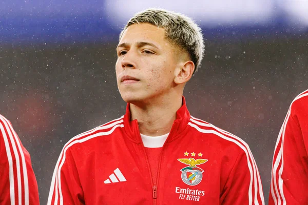 Gianluca Prestianni SL Benfica ve Real Madrid CF (Maciej Rogowski / Ball Raw Images) arasındaki Şampiyonlar Ligi faz maçında görüldü)