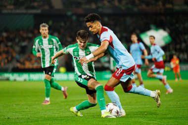 UEFA Avrupa Ligi maçında Real Betis Balompie ve Feyenoord Rotterdam (Maciej Rogowski / Ball Raw Images) takımları arasında Angel Ortiz ve Goncalo Borges görüldü.)
