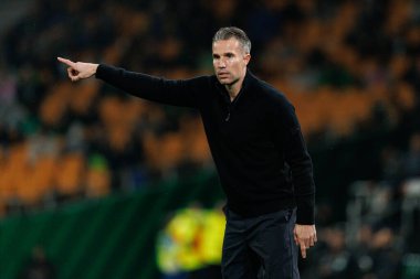 Robin Van Persie, Real Betis Balompie ve Feyenoord Rotterdam (Maciej Rogowski / Ball Raw Images) takımları arasında oynanan UEFA Avrupa Ligi maçında görüldü)