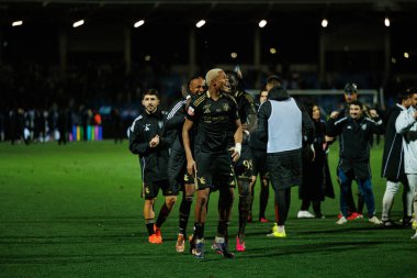 Cassiano, Khaly Kaly ve Claudio Mendes Liga Portekiz maçında Casa Pia AC ve FC Porto (Maciej Rogowski / Ball Raw Images)