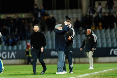 Alvaro Pacheco ve Francesco Farioli, Liga Portekiz maçında Casa Pia AC ile FC Porto (Maciej Rogowski / Ball Raw Images) arasında görüldü.)
