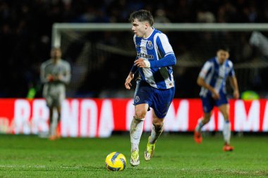 Oskar Pietuszewski, Liga Portekiz maçında Casa Pia AC ile FC Porto (Maciej Rogowski / Ball Raw Images) arasında görüldü.)