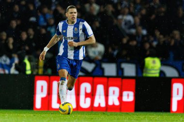 Jan Bednarek, Casa Pia AC ile FC Porto (Maciej Rogowski / Ball Raw Images) arasında Liga Portekiz maçında görüldü.)