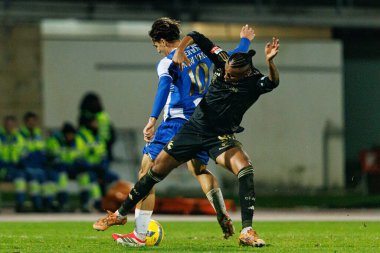 Gabri Veiga ve Cassiano, Liga Portekiz maçında Casa Pia AC ve FC Porto (Maciej Rogowski / Ball Raw Images) arasında görüldü.)