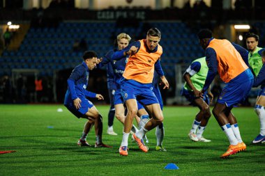 Jan Bednarek, Casa Pia AC ile FC Porto (Maciej Rogowski / Ball Raw Images) arasında Liga Portekiz maçında görüldü.)