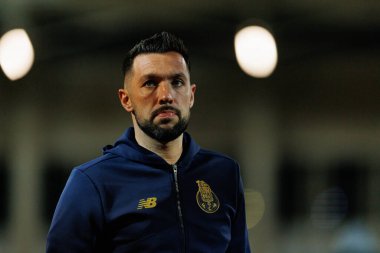 Francesco Farioli, Casa Pia AC ile FC Porto (Maciej Rogowski / Ball Raw Images) arasında Liga Portekiz maçında görüldü.)