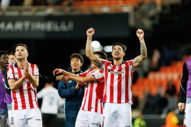 Yuri Berchiche, Copa Del Rey çeyrek final maçında Valencia CF ve Athletic Club (Maciej Rogowski / Ball Raw Images) takımları arasında kutlama yaparken görüldü.)