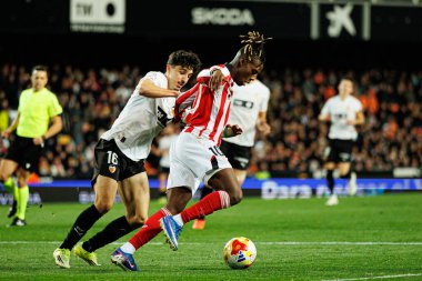 Diego Lopez ve Nicolas Nico Williams, Copa Del Rey çeyrek final maçında Valencia CF ve Athletic Club (Maciej Rogowski / Ball Raw Images) takımları arasında görüldü.)