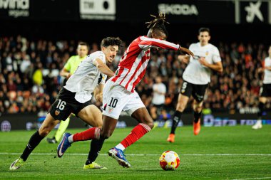 Diego Lopez ve Nicolas Nico Williams, Copa Del Rey çeyrek final maçında Valencia CF ve Athletic Club (Maciej Rogowski / Ball Raw Images) takımları arasında görüldü.)