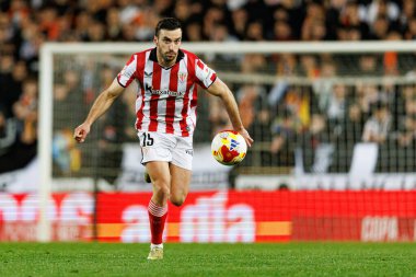 Inigo Lekue, Valencia CF ve Athletic Club (Maciej Rogowski / Ball Raw Images) takımları arasındaki Copa Del Rey çeyrek final maçında görüldü.)
