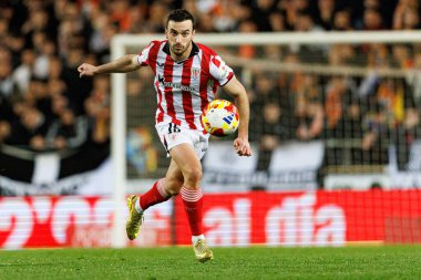Inigo Lekue, Valencia CF ve Athletic Club (Maciej Rogowski / Ball Raw Images) takımları arasındaki Copa Del Rey çeyrek final maçında görüldü.)