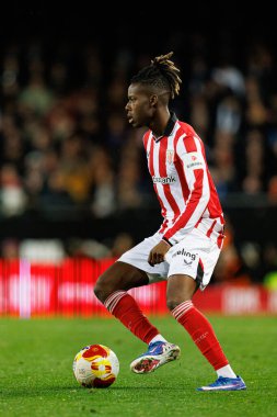Nicolas Nico Williams, Copa Del Rey çeyrek final maçında Valencia CF ve Athletic Club (Maciej Rogowski / Ball Raw Images) takımları arasında görüldü.)