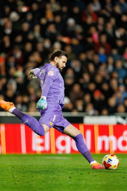 Valencia CF ve Athletic Club (Maciej Rogowski / Ball Raw Images) takımları arasında oynanan Copa Del Rey çeyrek final maçında Dimitrievski 'yi çaldı.)