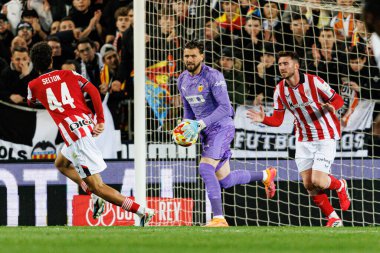Valencia CF ve Athletic Club (Maciej Rogowski / Ball Raw Images) takımları arasında oynanan Copa Del Rey çeyrek final maçında Dimitrievski 'yi çaldı.)