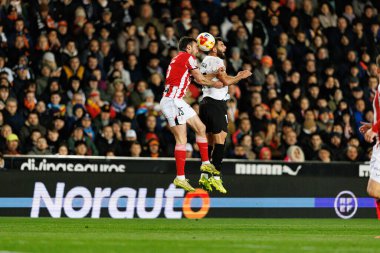 Inigo Lekue ve Luis Rioja, Copa Del Rey çeyrek final maçında Valencia CF ve Athletic Club (Maciej Rogowski / Ball Raw Images) takımları arasında görüldü.)