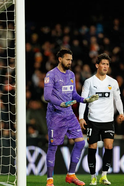 Çalınan Dimitrievski, Copa Del Rey 'in Valencia CF ve Athletic Club (Maciej Rogowski / Ball Raw Images) takımları arasındaki çeyrek final maçında tasarruf penaltısı gördü.)