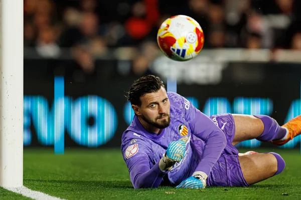 Çalınan Dimitrievski, Copa Del Rey 'in Valencia CF ve Athletic Club (Maciej Rogowski / Ball Raw Images) takımları arasındaki çeyrek final maçında tasarruf penaltısı gördü.)