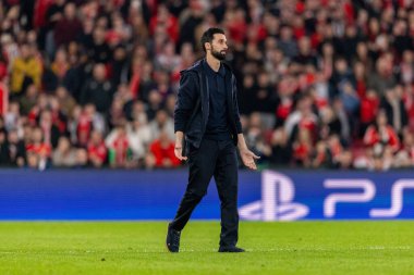 Alvaro Arbeloa Şampiyonlar Ligi maçında SL Benfica ve Real Madrid CF (Maciej Rogowski / Ball Raw Images)