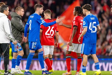 Federico Valverde ve Thiago Pitarch, Şampiyonlar Ligi maçında SL Benfica ve Real Madrid CF (Maciej Rogowski / Ball Raw Images)
