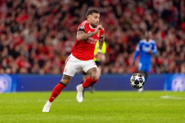 Nicolas Otamendi, Şampiyonlar Ligi maçında SL Benfica ve Real Madrid CF (Maciej Rogowski / Ball Raw Images) arasında görüldü.)