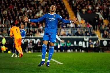 Valencia CF ve Real Madrid CF (Maciej Rogowski / Ball Raw Images) takımları arasında LaLiga EA Sports maçında Kylian Mbappe görüldü)