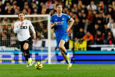 Lucas Beltran ve Dean Huijsen, LaLiga EA Sports maçında Valencia CF ve Real Madrid CF (Maciej Rogowski / Ball Raw Images) takımları arasında görüldü.)